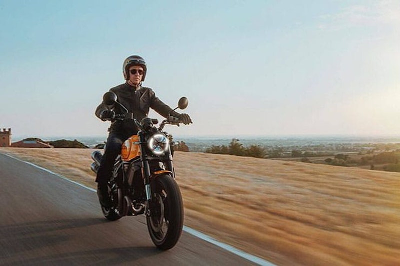 Ducati Scrambler 1100 Tribute PRO 2022 Details Price Spec_04