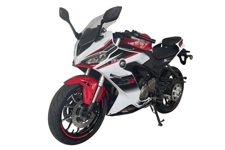 QJMotor QJ400GS