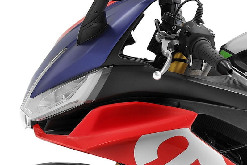 New Aprilia RSV4 and Tuono V4 revealed 2021 | Bennetts Bike