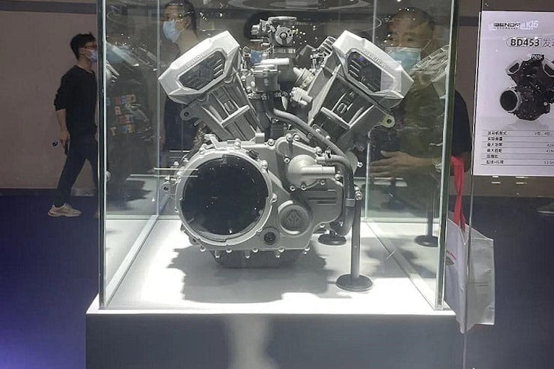 Chinas first Benda V4 bike engines_03
