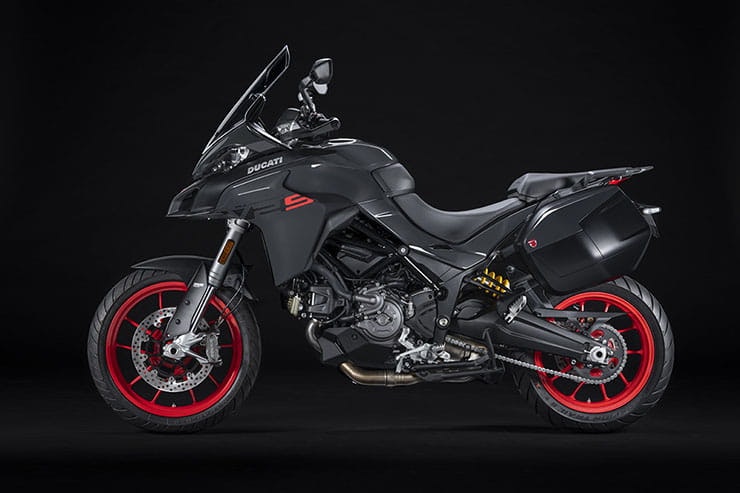 Ducati_Multistrada_V2S_Grey_ST _57copy