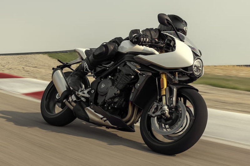 Triumph Speed Triple 1200 RR 2021 Details Price Spec_17