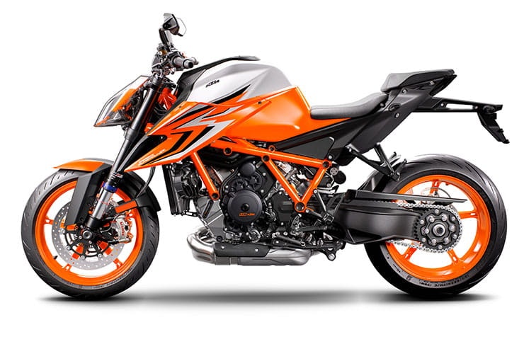 2022 KTM 1290 Super Duke R EVO Details Price Spec_24