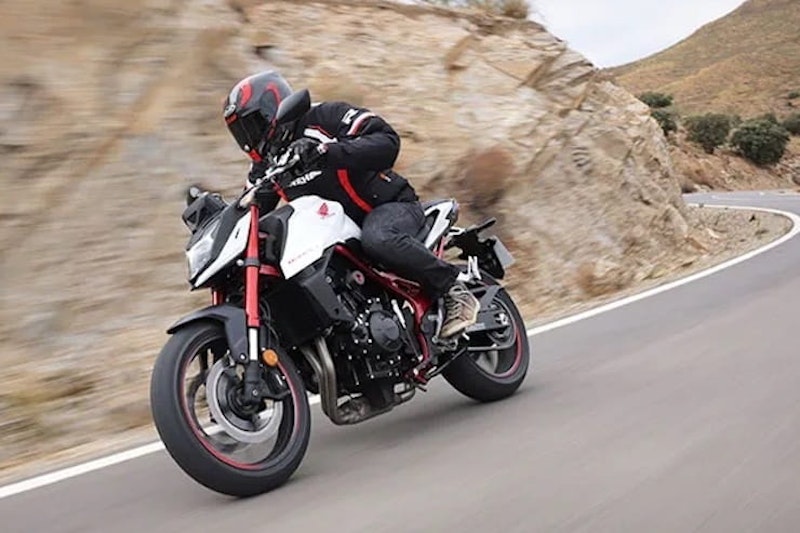 New Motorcycles for 2023 - Naked Roadsters_03