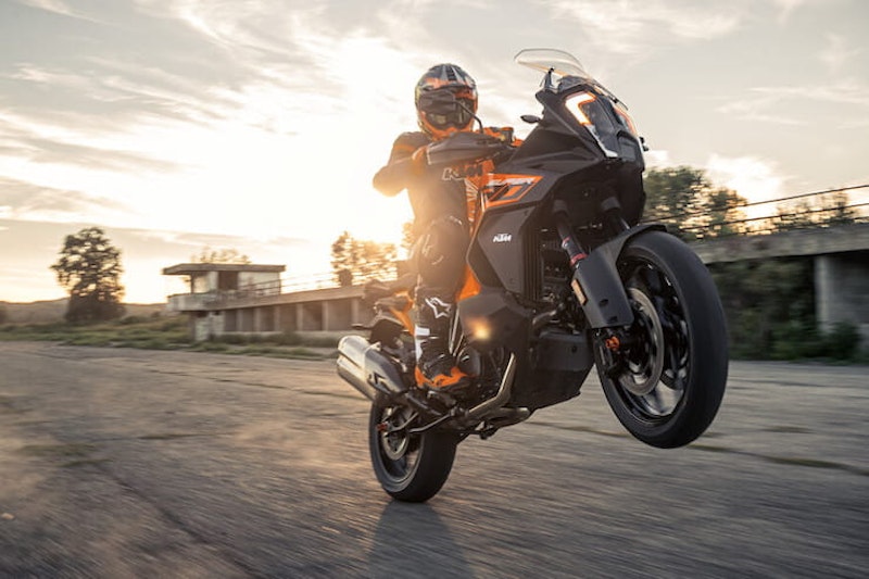 New motorcycles for 2023 adventure sports tourers_08