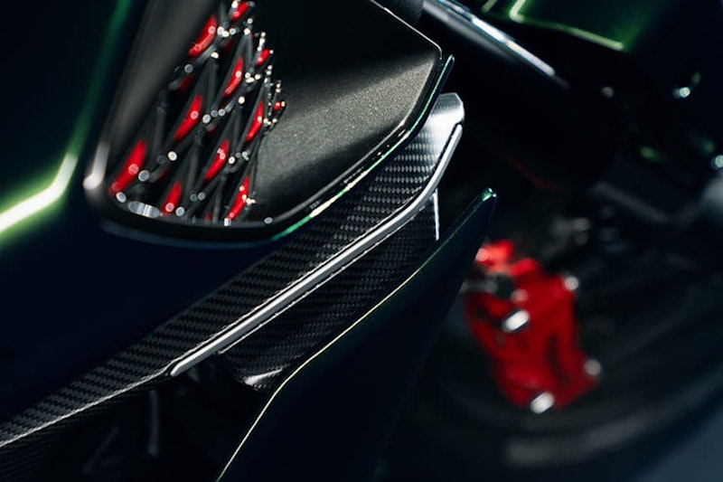 Ducati and Bentley join forces for limited-edition Diavel V4_06
