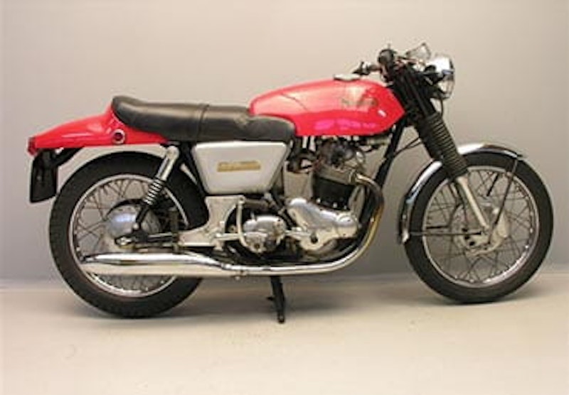 Norton Commando