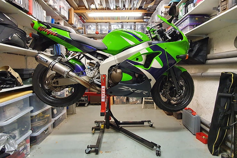 Servicing your own motorcycle can save you a fortune while keeping it running at its safest and best. How to change the oil, filters and spark plugs…