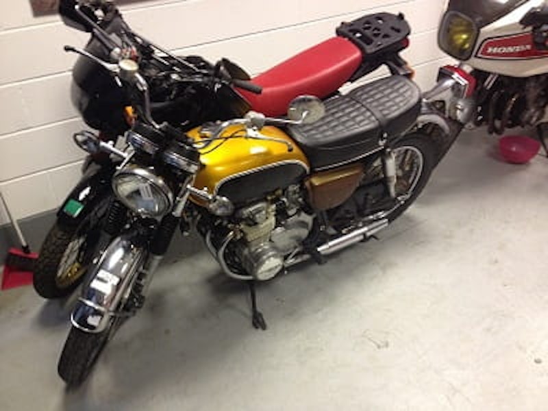 The CB550 belongs to Jonathan Rea, the Dominator belongs to Jeremy McWilliams