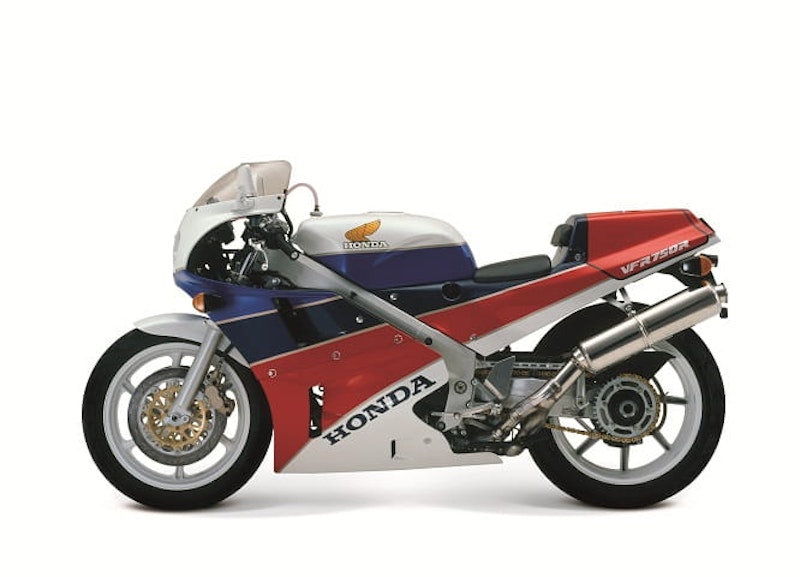 In 1988 Honda launched the VFR750R RC30