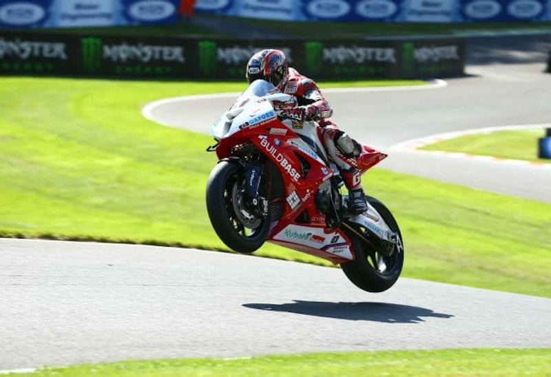 In more familiar hands and surroundings as Kiyo flies at Cadwell.