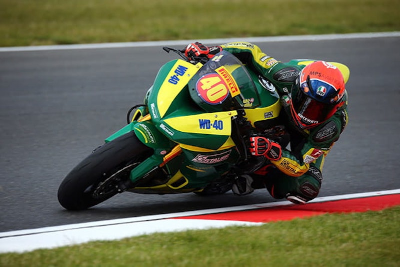 Tarran on the Team WD-40 bike in British Supersport