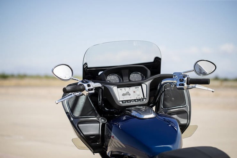 Official: Water-cooled Indian Challenger revealed