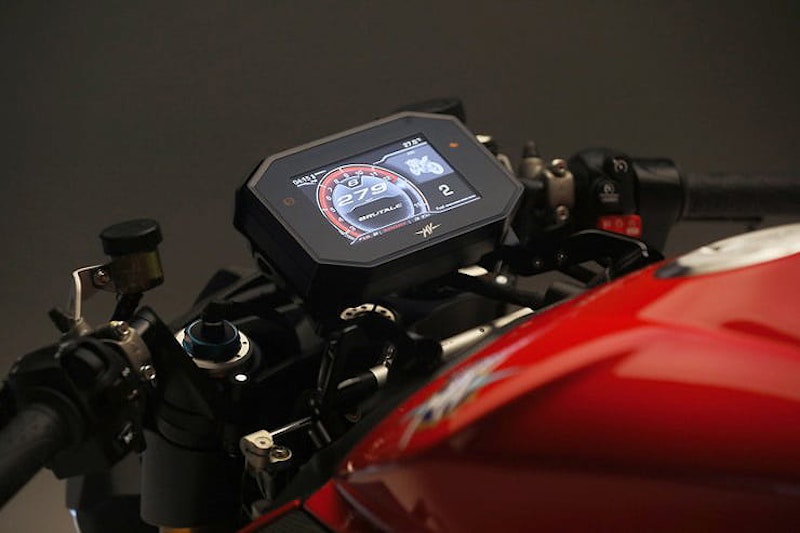 MV’s 208hp Brutale 1000RR aims to shake-up the hyper-naked class