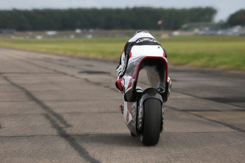 White Motorcycles WMC250EV Electric Bike Record Speed Testing_19