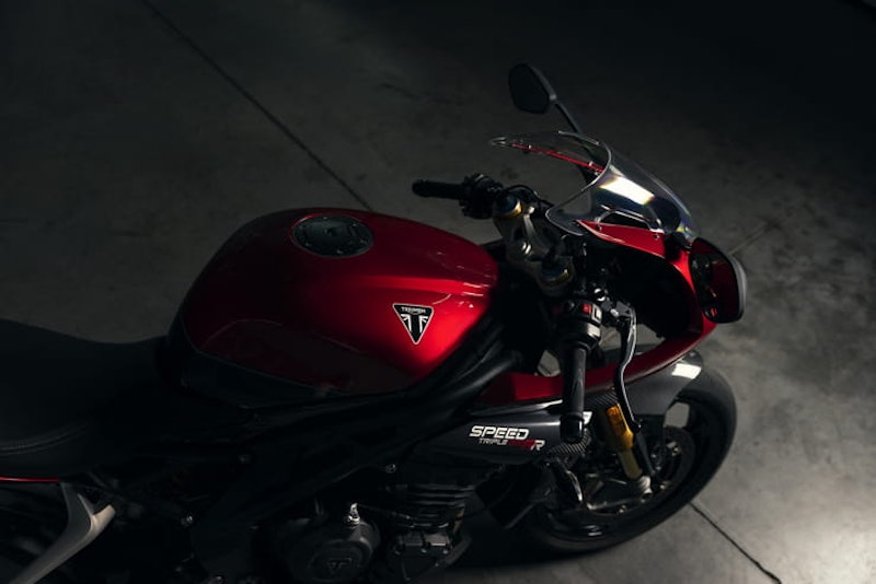 Triumph Speed Triple 1200 RR 2021 Details Price Spec_12