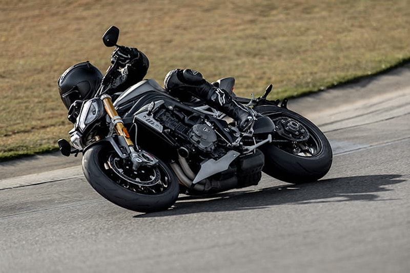 Triumph Speed Triple 1200 RS 2021 Details Price Spec_13