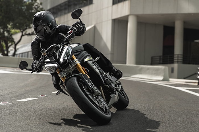 Triumph Speed Triple 1200 RS 2021 Details Price Spec_14