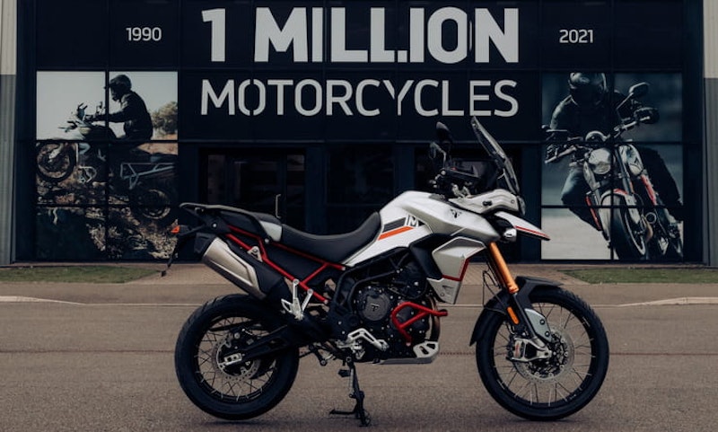 Triumph marks one millionth Hinckley bikes_04