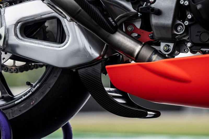 2023 Aprilia RSV4 Xtrenta Details Price Spec_05