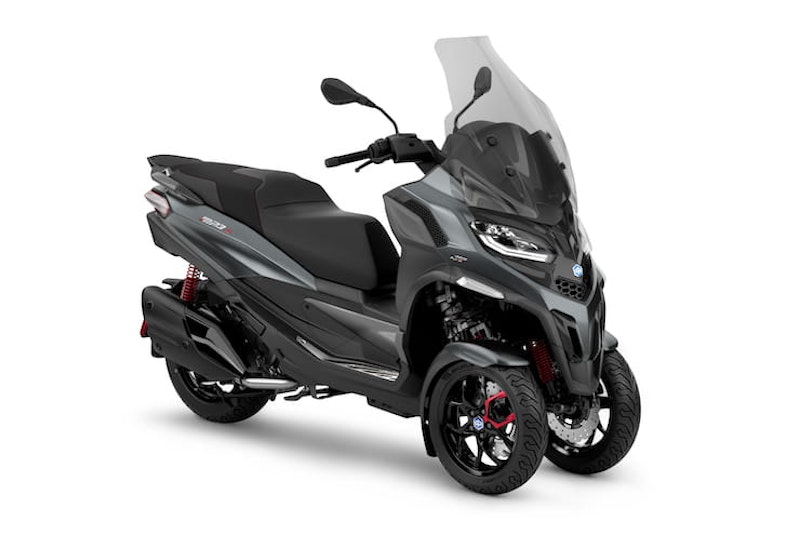Revamped Piaggio MP3 400 and 530 announced_03