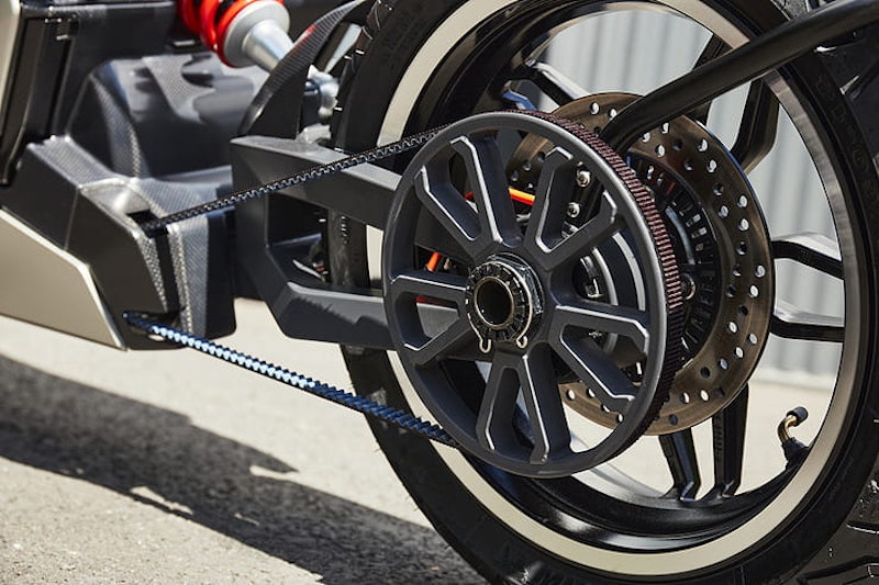 Zapp i300 electric scooter debuts at Goodwood_03