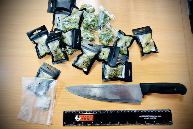 what-police-do-crime-knife-speeding-04
