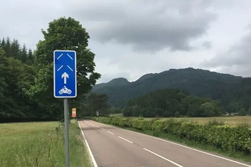 New Scottish road markings promote safer cornering_02