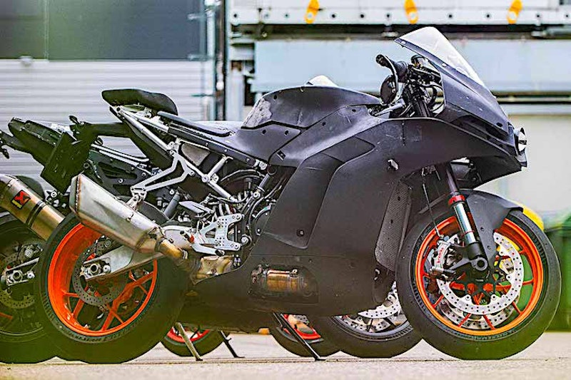 New Motorcycles for 2023 - Sportsbikes and Supersports_15