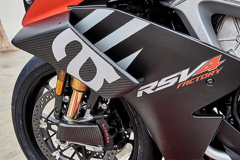 Aprilia RSV4 1100 Factory 2020 Review Price Spec (11)