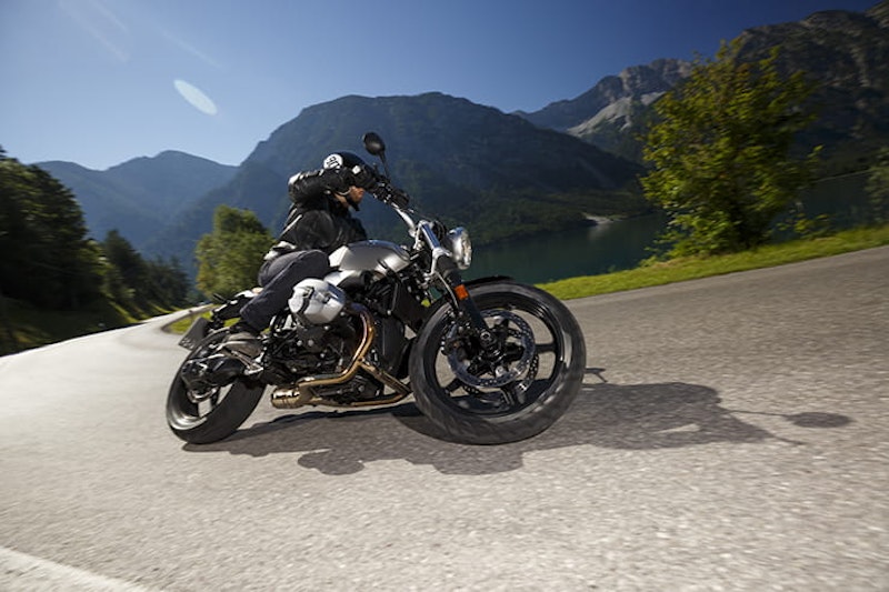 Scrambler has the same size tyres as the GS