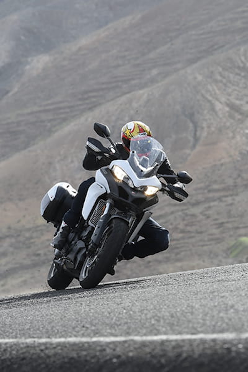 Also available in white, with panniers