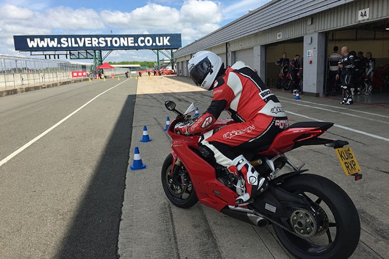 Silverstone Ducati 1299_1