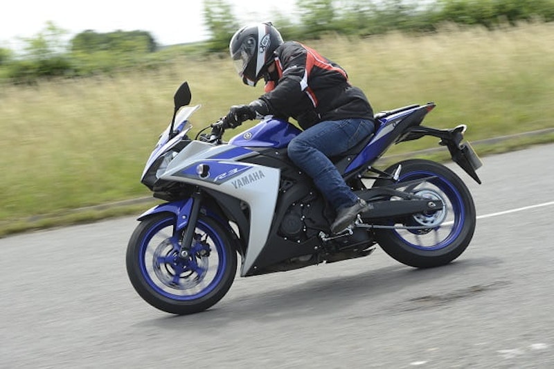 A2-newbie Oli Rushby takes the R3 for a spin