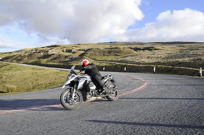 エクエル Honda Africa Twin v. its closest rivals | Adventure Bike