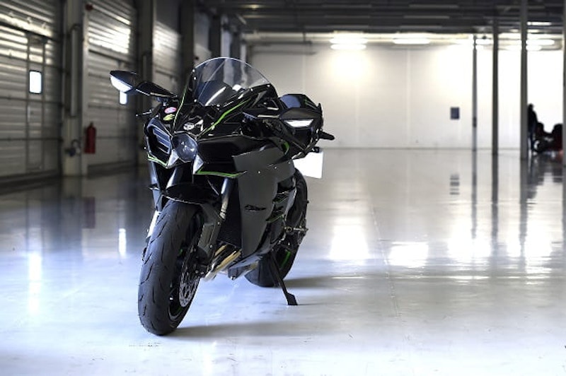 The calm before the storm when the H2's power gets unleashed