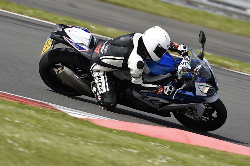 Incredibly easy to go incredibly fast on the S1000RR