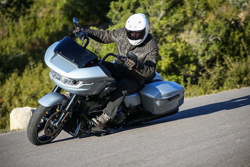 Harley-Davidson Street Road Glide 2024 Review Details Spec Price_18