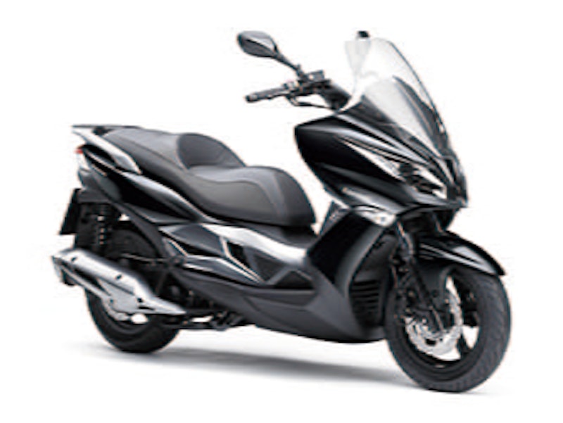 Standard Kawasaki J125 available in two colours: Metallic Anthracite Black or Metallic Frosted Ice White