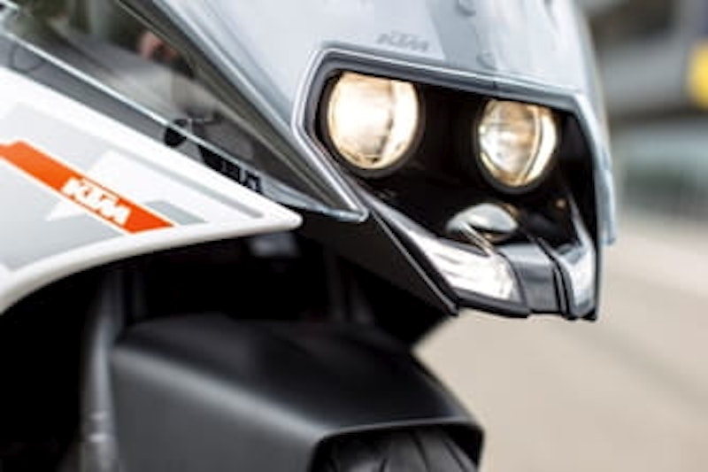 Agressive beaky fairing nose