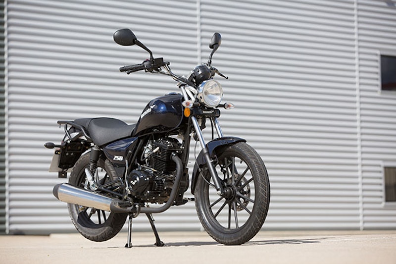 ZSB125 is available in two colours; black or blue