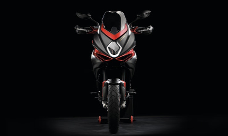 MV Agusta Turismo Veloce 800 Lusso SCS BikeSocial Review