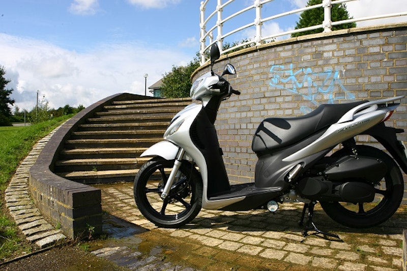 Cruises comfortably at 55-60mph
