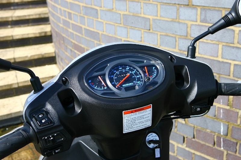 Easy to read but mainly analogue dash