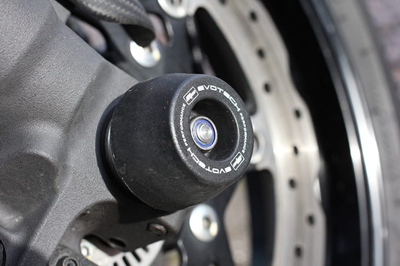Suzuki GSX-S750 Evotech review