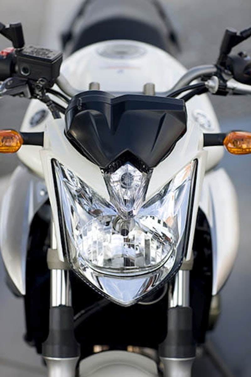 Yamaha XJ6
