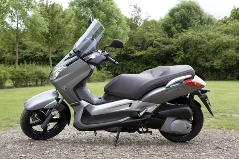 The X-Max's frame was designed by the man who worked on Ducati's 999