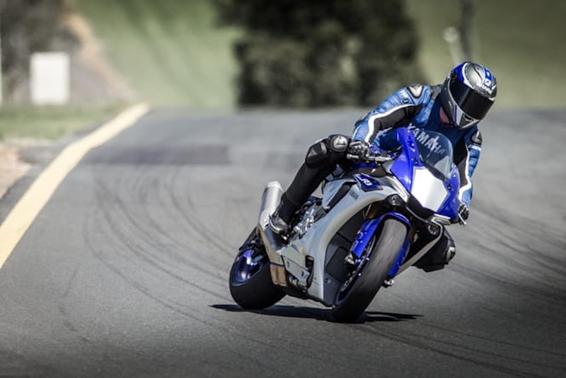 Handles like a 600 so why not back it in Moto2 style