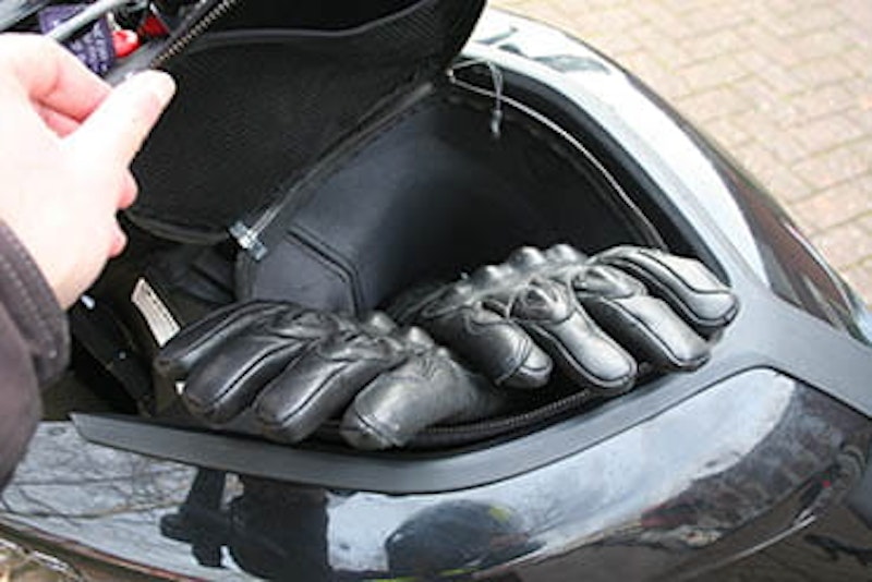 Zero DSR storage compartment