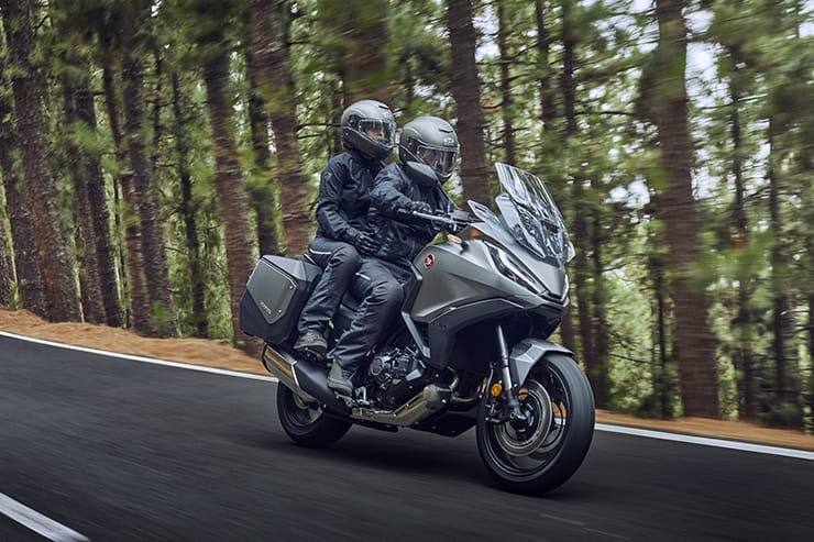 2022 Honda NT1100 Details Price Spec_03
